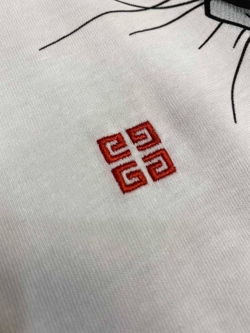 Givench* T-shirt
